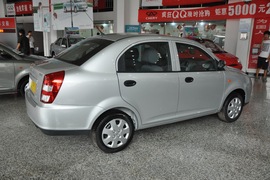 2010款奇瑞旗云1