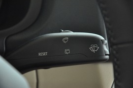 2011款斯柯达晶锐1.6L手自一体晶享版
