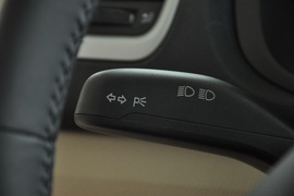 2011款斯柯达晶锐1.6L手自一体晶享版