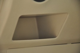 2011款斯柯达晶锐1.6L手自一体晶享版