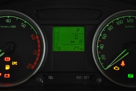 2011款斯柯达晶锐1.6L手自一体晶享版