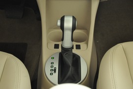 2011款斯柯达晶锐1.6L手自一体晶享版