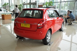 2011款斯柯达晶锐1.6L手自一体晶享版