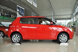 2011款斯柯达晶锐1.6L手自一体晶享版