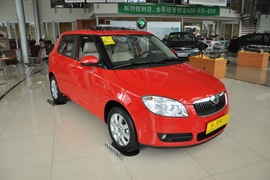 2011款斯柯达晶锐1.6L手自一体晶享版