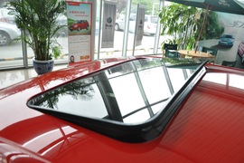2011款斯柯达晶锐1.6L手自一体晶享版