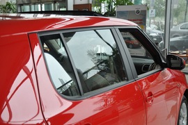 2011款斯柯达晶锐1.6L手自一体晶享版