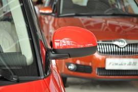 2011款斯柯达晶锐1.6L手自一体晶享版