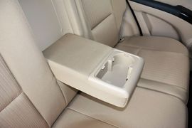 2013款起亚狮跑2.0L