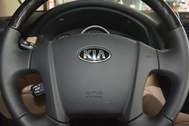 2013款起亚狮跑2.0L