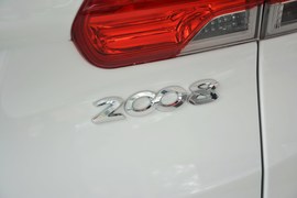 2014款标致2008