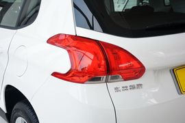 2014款标致2008