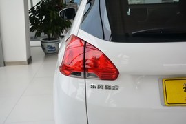 2014款标致2008