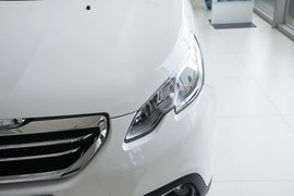 2014款标致2008