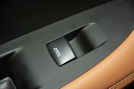 2016款别克君越28T旗舰型