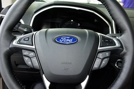 2016款福特锐界EcoBoost245
