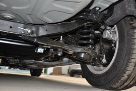 2011款福特福克斯两厢1.8L手动舒适型