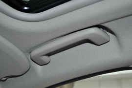 2011款福特福克斯两厢1.8L手动舒适型