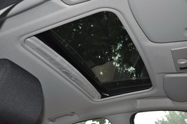 2011款福特福克斯两厢1.8L手动舒适型