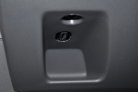 2011款福特福克斯两厢1.8L手动舒适型
