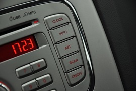 2011款福特福克斯两厢1.8L手动舒适型