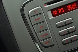 2011款福特福克斯两厢1.8L手动舒适型