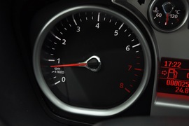 2011款福特福克斯两厢1.8L手动舒适型