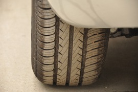 2011款福特福克斯两厢1.8L手动舒适型
