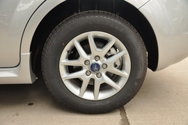 2011款福特福克斯两厢1.8L手动舒适型