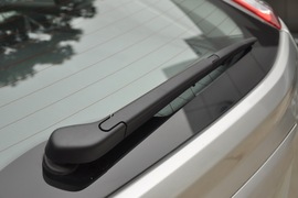 2011款福特福克斯两厢1.8L手动舒适型