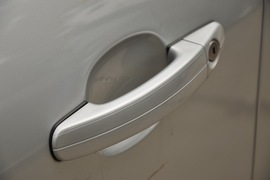 2011款福特福克斯两厢1.8L手动舒适型