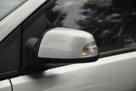 2011款福特福克斯两厢1.8L手动舒适型