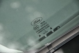2011款福特福克斯两厢1.8L手动舒适型
