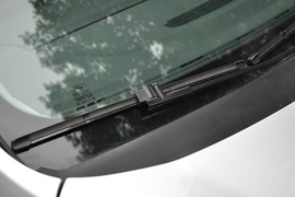 2011款福特福克斯两厢1.8L手动舒适型