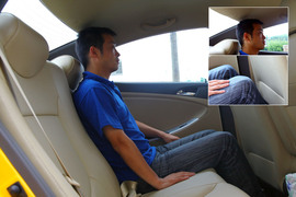 2010款北京现代瑞纳试驾