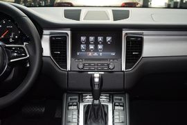 2017款保时捷Macan