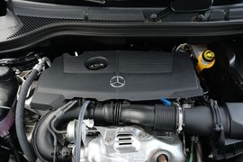 2015款奔驰B200时尚型