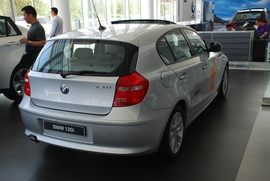 2008款宝马120i