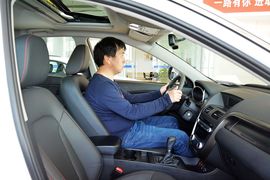 2016款奔腾X80