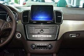 2016款奔驰GLS400