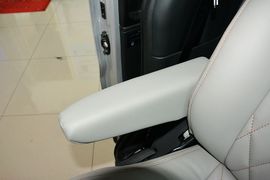 2015款江淮瑞风2.0L