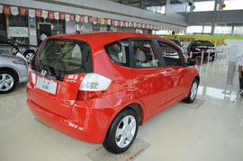 2010款本田飞度1.5L自动豪华版到店实拍