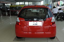 2010款本田飞度1.5L自动豪华版到店实拍