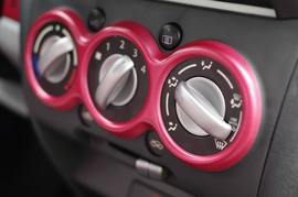 2011款铃木奥拓运动版