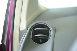 2010款雅力士1.6G