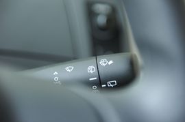 2010款雅力士1.6G