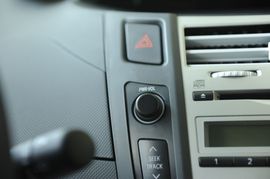 2010款雅力士1.6G