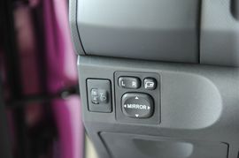 2010款雅力士1.6G