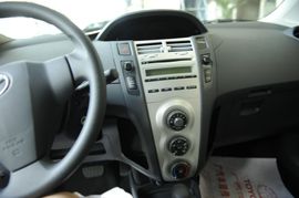 2010款雅力士1.6G