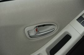 2010款雅力士1.6G